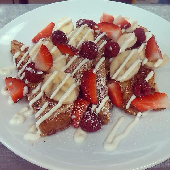 <p>Beyaz Çıkolatalı Waffle</p>
