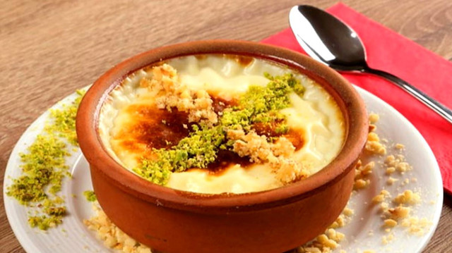 <p>Sütlaç</p>
